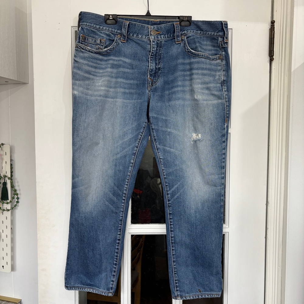 True Religion Mens Jeans Relaxed No Flap Slim Distressed Logo Size 42 / 30